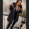 Lekka kurtka oversize pikowana w kwiatowy wzór